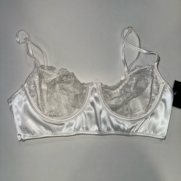 NWT Fashion Nova 2 Piece Sexy Bralette Top with Matching Skirt - Picture 14 of 14